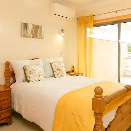 Spacious With Ac, Pool And Garden By Algarve Dream Holidays Feriehus Albufeira