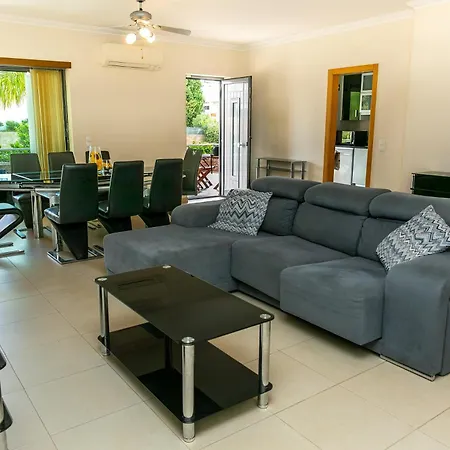 Spacious With Ac, Pool And Garden By Algarve Dream Holidays * アルブフェイラ